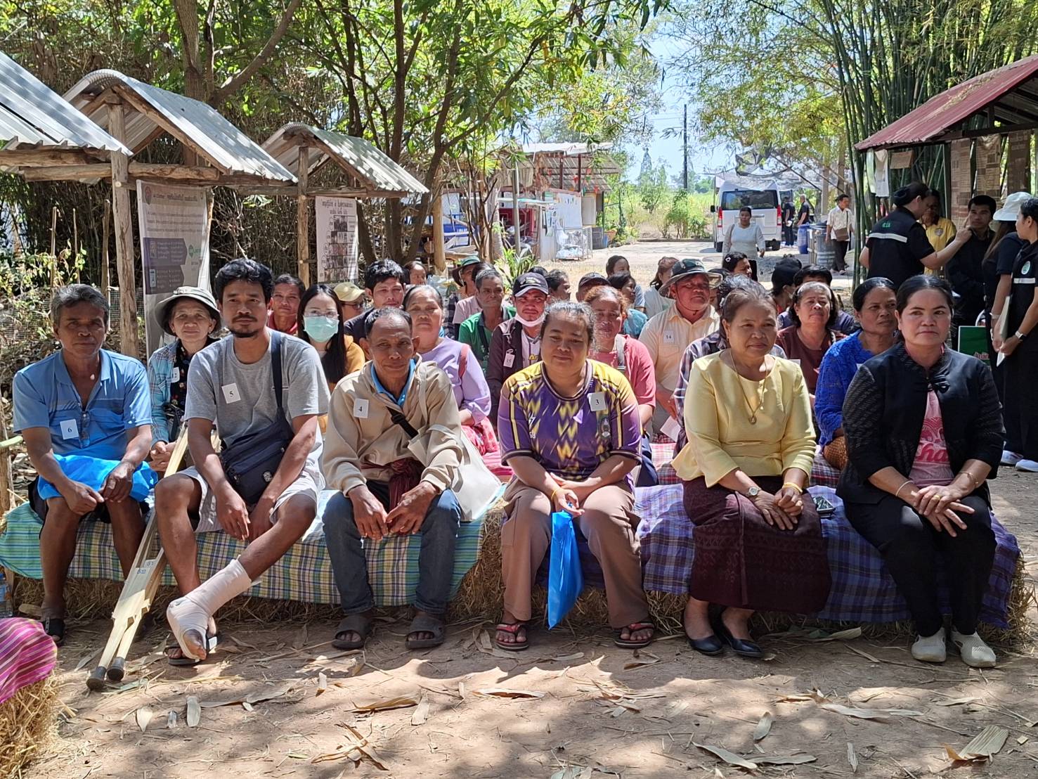 title - ผู้ตรวจราชการกรม ลงพื้นที่ตรวจเยี่ยมแปลงเกษตรต้นแบบในเขตปฏิรูปที่ดิน จังหวัดบุรีรัมย์